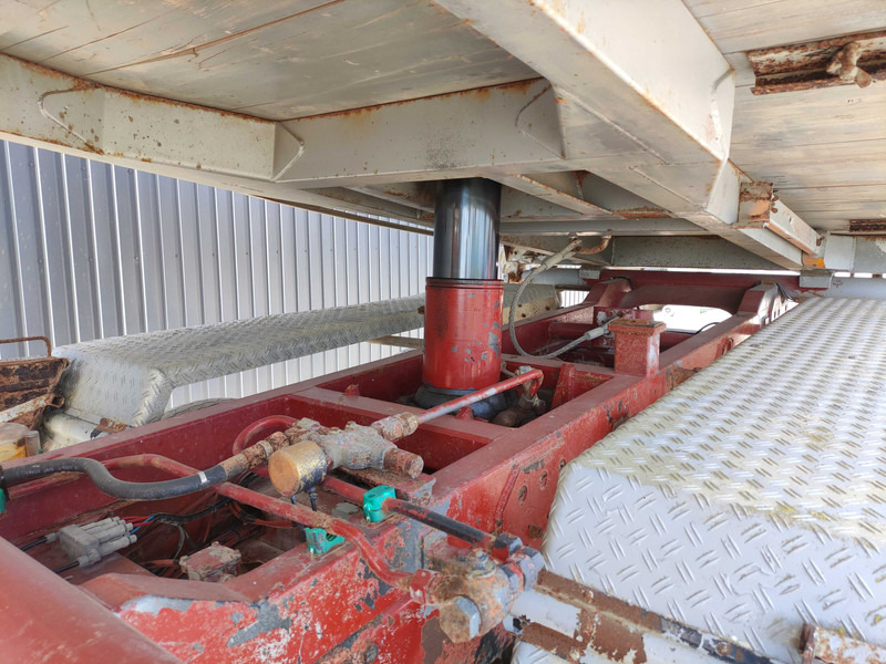 Tipper Iveco Magirus 250-34 dump truck: picture 10