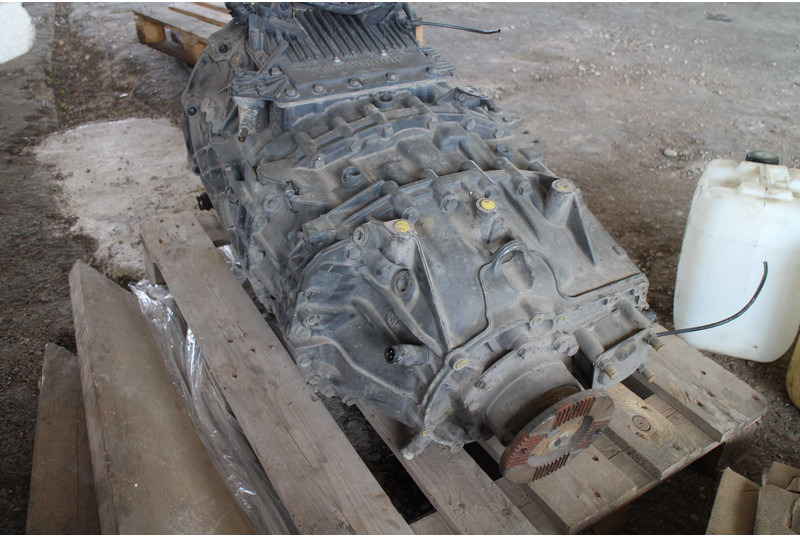 MAN ZF 12 AS 2130TD gearbox for MAN truck tractor - Gearbox for Truck: picture 4 MAN ZF 12 AS 2130TD gearbox for MAN truck tractor - Gearbox for Truck: picture 4