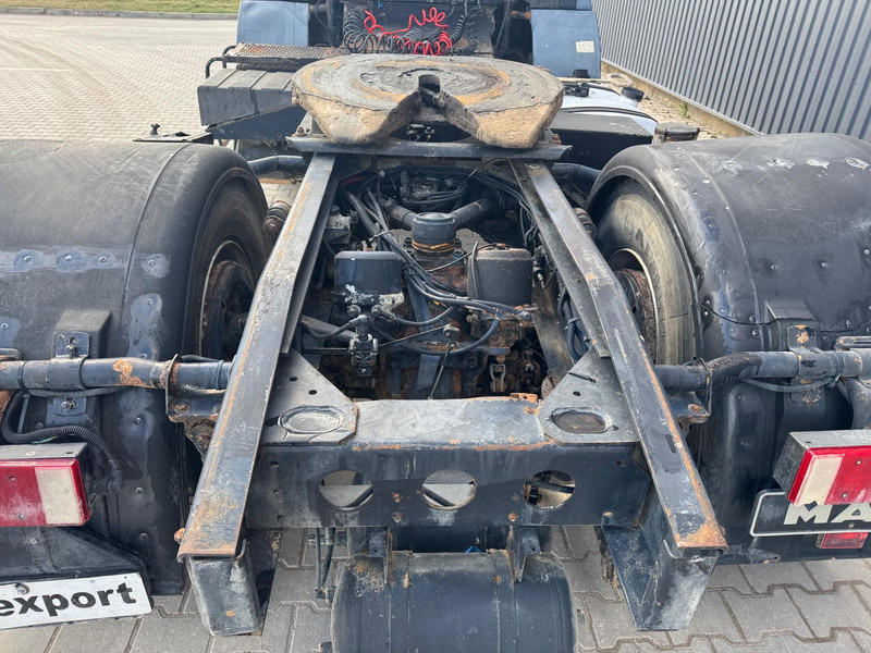 Tractor unit MAN 19.343: picture 9