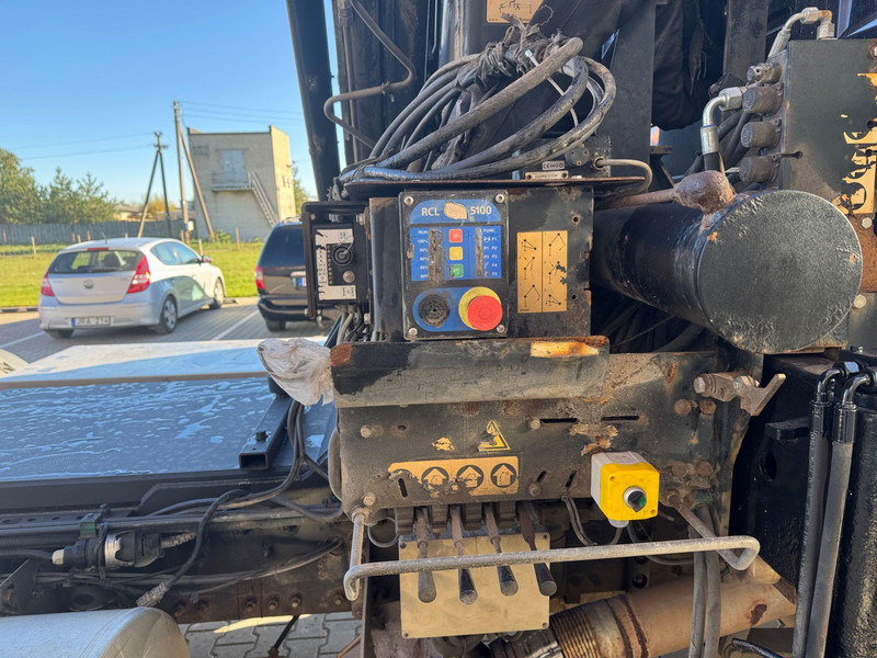 Volvo FM 12 + HMF 2220 K5 + remote control - Tractor unit: picture 5 Volvo FM 12 + HMF 2220 K5 + remote control - Tractor unit: picture 5