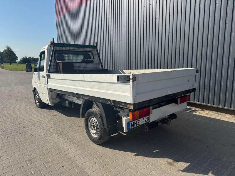 Volkswagen LT 28 - Flatbed van: picture 4 Volkswagen LT 28 - Flatbed van: picture 4