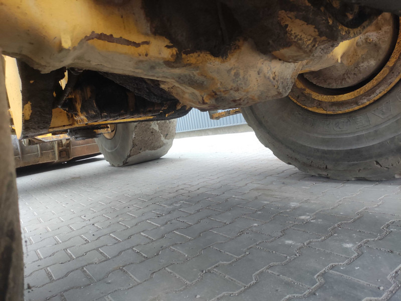 Wheel loader Volvo L220 wheel loader: picture 14