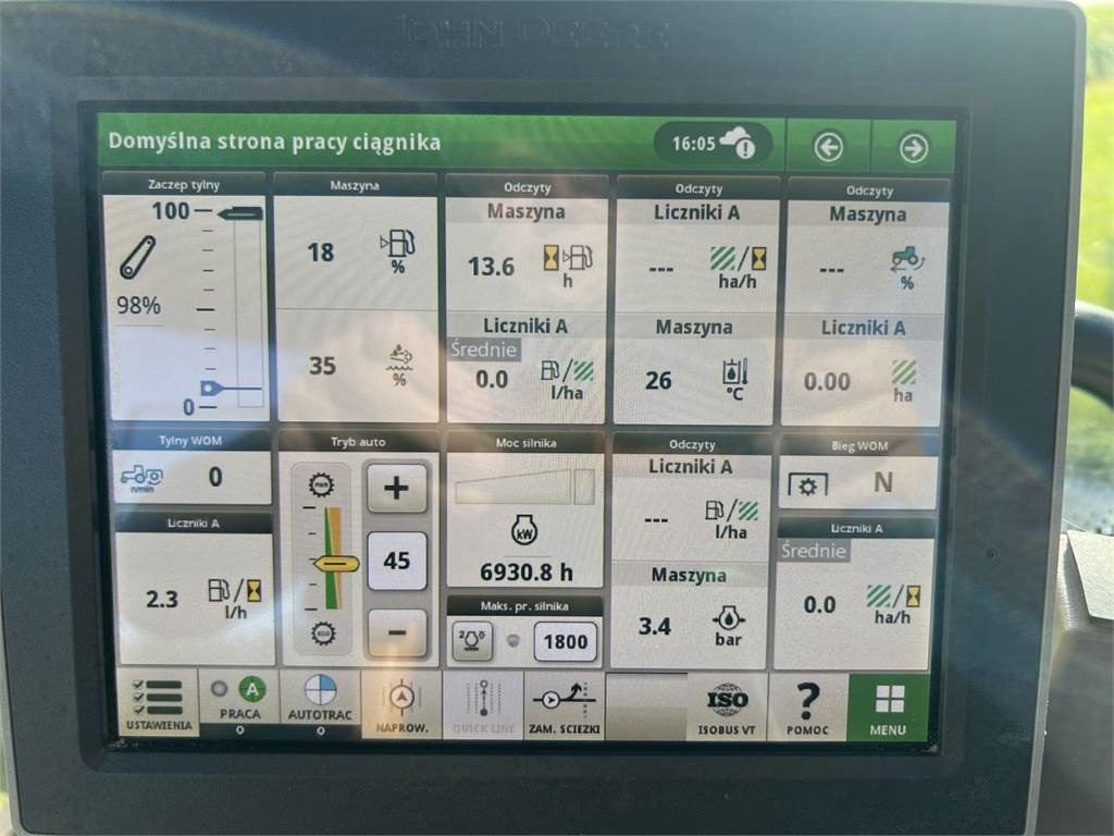 Farm tractor John Deere 6145R: picture 13