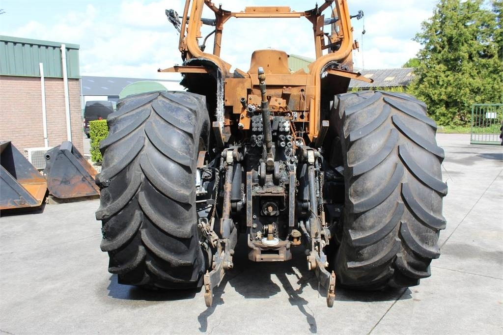New Holland T7030 - Farm tractor: picture 4 New Holland T7030 - Farm tractor: picture 4