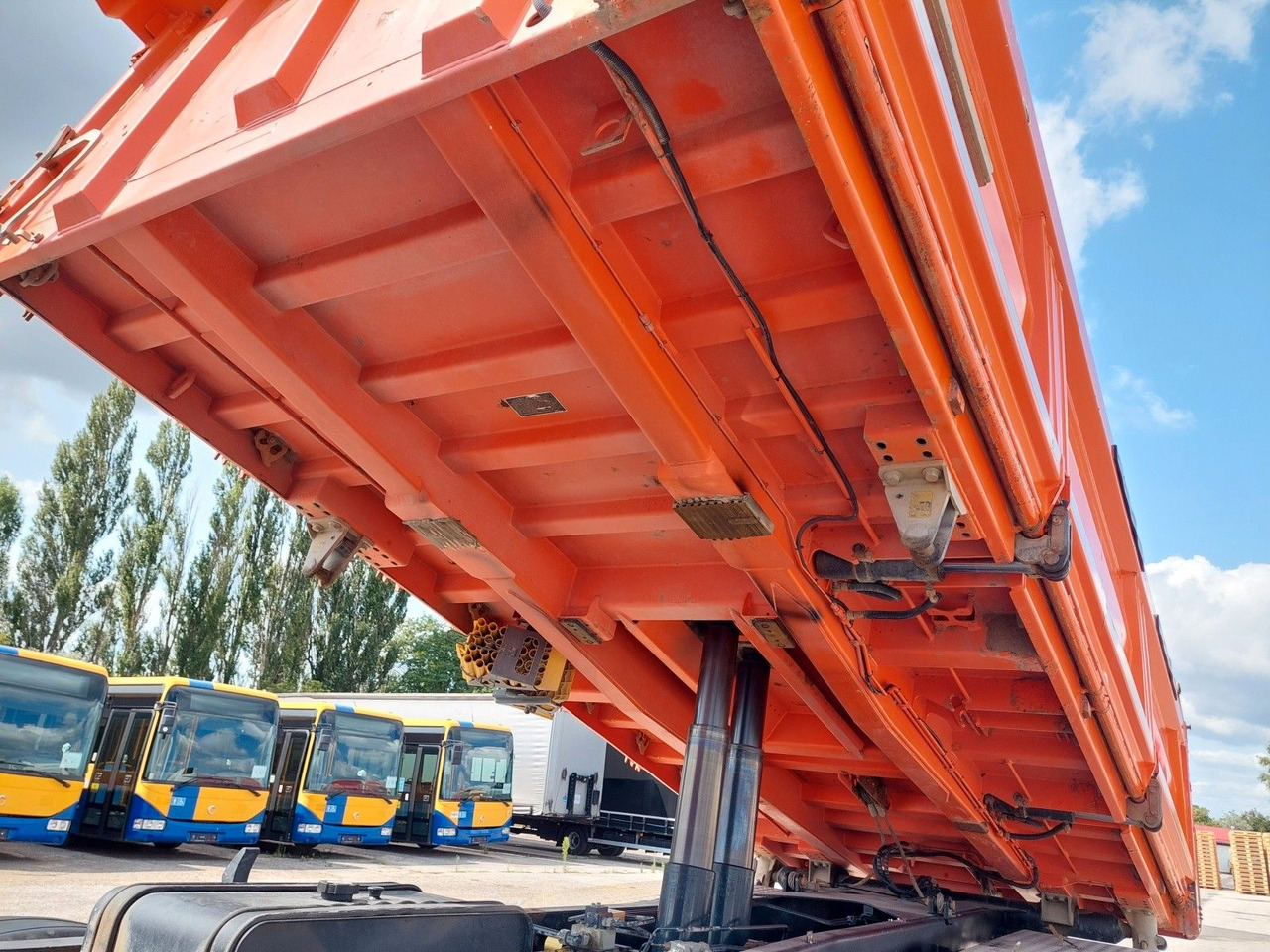 MAN TGS 35.480 8x4 BB Meiller Bordmatik - Tipper: picture 5 MAN TGS 35.480 8x4 BB Meiller Bordmatik - Tipper: picture 5