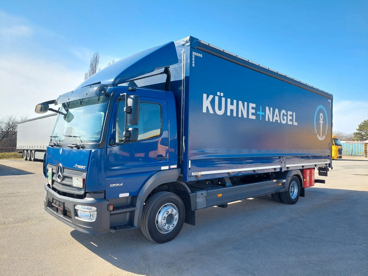 Mercedes-Benz Atego 3 1224L 4x2 LBW L 7,29 m - Curtainsider truck: picture 1 Mercedes-Benz Atego 3 1224L 4x2 LBW L 7,29 m - Curtainsider truck: picture 1