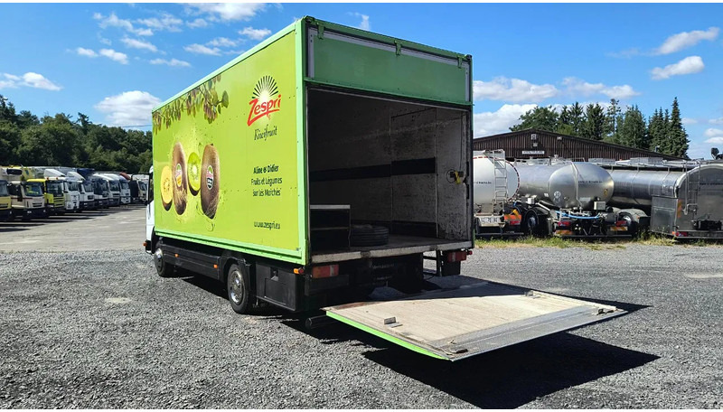 Mercedes-Benz Atego 815 + TAIL LIFT 1000 KG - Box truck: picture 5 Mercedes-Benz Atego 815 + TAIL LIFT 1000 KG - Box truck: picture 5