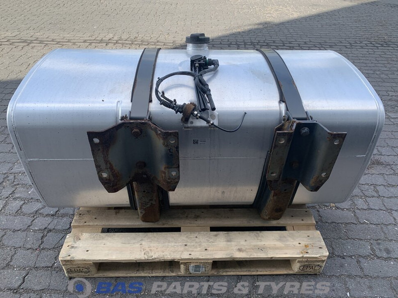 DAF Brandstoftank DAF 545 Liter 1659141 - Fuel tank for Truck: picture 3 DAF Brandstoftank DAF 545 Liter 1659141 - Fuel tank for Truck: picture 3