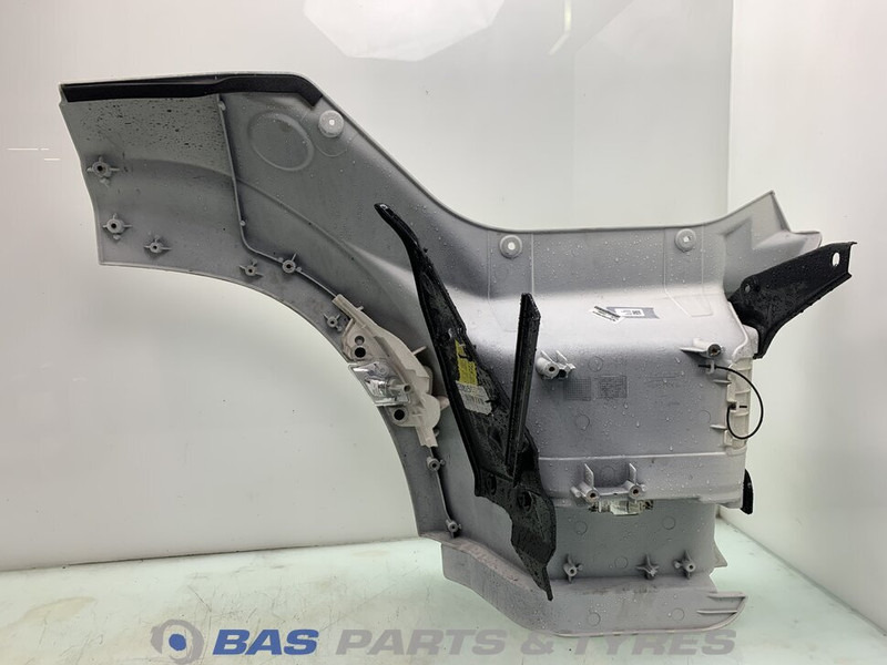 DAF CF Euro 6 Opstap Links DAF 1835114 - Body and exterior for Truck: picture 2 DAF CF Euro 6 Opstap Links DAF 1835114 - Body and exterior for Truck: picture 2