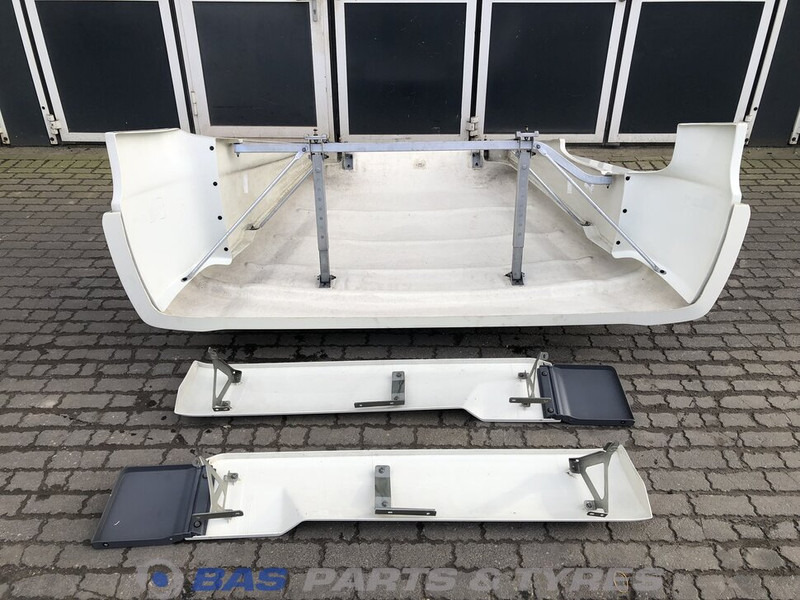 DAF CF Euro 6 Spoilerset DAF Sleeper Cab L2H1 2003142 - Aerodynamics/ Spoiler for Truck: picture 4 DAF CF Euro 6 Spoilerset DAF Sleeper Cab L2H1 2003142 - Aerodynamics/ Spoiler for Truck: picture 4