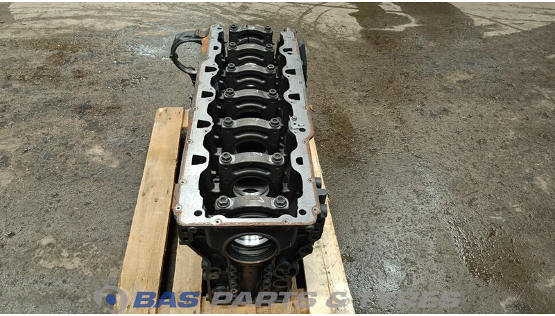 DAF Cilinderblok DAF 2117404 - Cylinder block for Truck: picture 4 DAF Cilinderblok DAF 2117404 - Cylinder block for Truck: picture 4