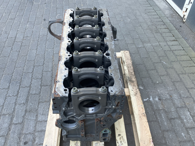 DAF - Cylinder block for Truck: picture 2 DAF - Cylinder block for Truck: picture 2