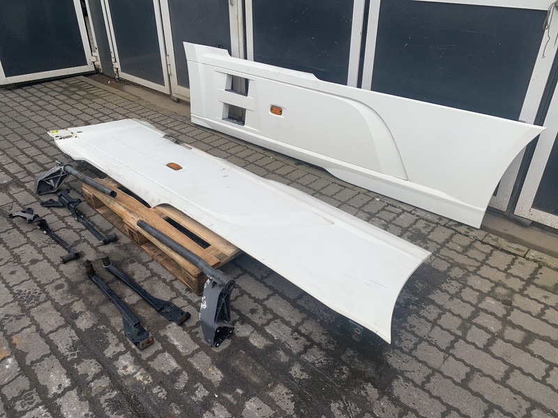 DAF XF106 - Body and exterior for Truck: picture 3 DAF XF106 - Body and exterior for Truck: picture 3