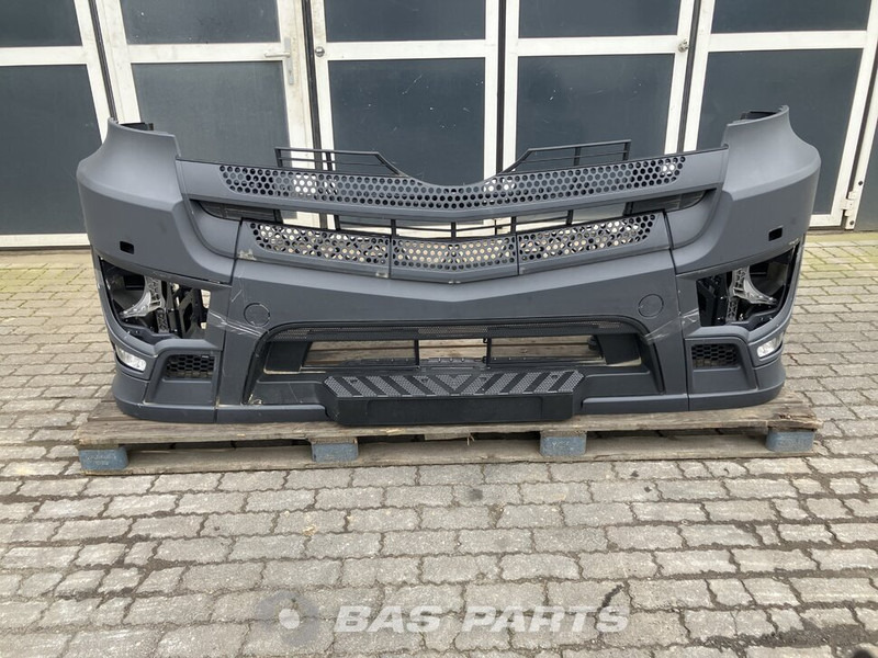 Mercedes-Benz Actros MP4 Bumper Mercedes A 960 880 16 90 - Bumper for Truck: picture 1 Mercedes-Benz Actros MP4 Bumper Mercedes A 960 880 16 90 - Bumper for Truck: picture 1