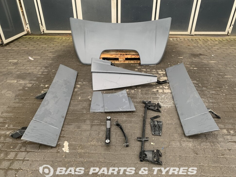 Mercedes-Benz Actros MP4 Spoilerset Mercedes ClassicSpace L-cab L2H1 A 960 790 37 44 - Aerodynamics/ Spoiler for Truck: picture 1 Mercedes-Benz Actros MP4 Spoilerset Mercedes ClassicSpace L-cab L2H1 A 960 790 37 44 - Aerodynamics/ Spoiler for Truck: picture 1