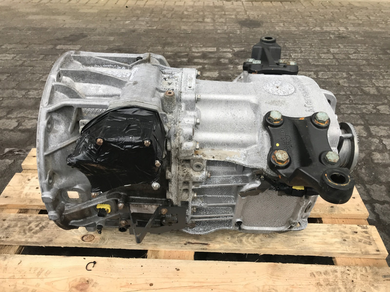 Mercedes-Benz Antos MP4 Mercedes G140-8 Powershift 3 Versnellingsbak A 001 260 36 00 - Gearbox for Truck: picture 1 Mercedes-Benz Antos MP4 Mercedes G140-8 Powershift 3 Versnellingsbak A 001 260 36 00 - Gearbox for Truck: picture 1