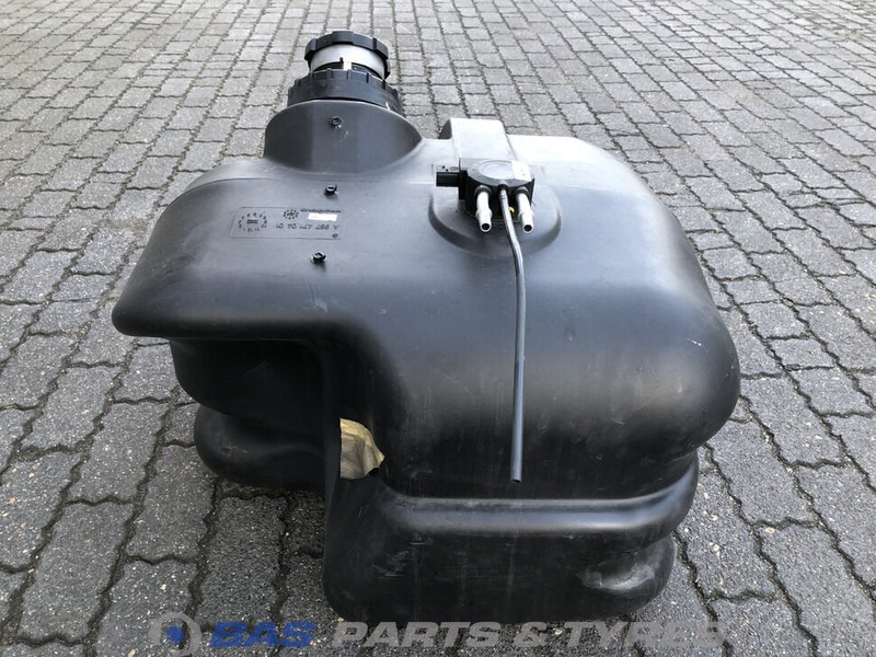 Mercedes-Benz Brandstoftank Mercedes 120 Liter A 967 471 04 01 - Fuel tank for Truck: picture 3 Mercedes-Benz Brandstoftank Mercedes 120 Liter A 967 471 04 01 - Fuel tank for Truck: picture 3