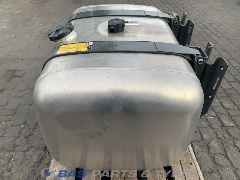 Mercedes-Benz Brandstoftank Mercedes 290 Liter A 009 542 81 18 - Fuel tank for Truck: picture 2 Mercedes-Benz Brandstoftank Mercedes 290 Liter A 009 542 81 18 - Fuel tank for Truck: picture 2