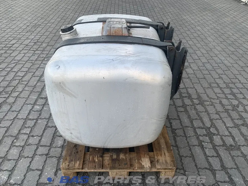 Mercedes-Benz Brandstoftank Mercedes 430 Liter A 960 475 27 03 - Fuel tank for Truck: picture 2 Mercedes-Benz Brandstoftank Mercedes 430 Liter A 960 475 27 03 - Fuel tank for Truck: picture 2