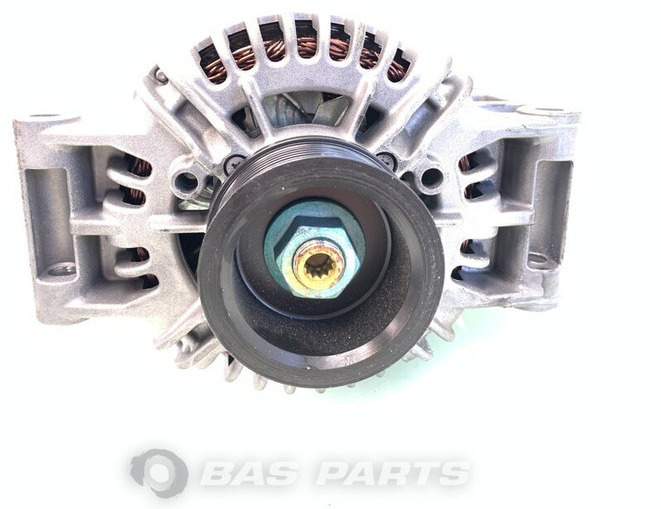 Mercedes-Benz Dynamo Mercedes A 014 154 67 02 - Alternator for Truck: picture 2 Mercedes-Benz Dynamo Mercedes A 014 154 67 02 - Alternator for Truck: picture 2
