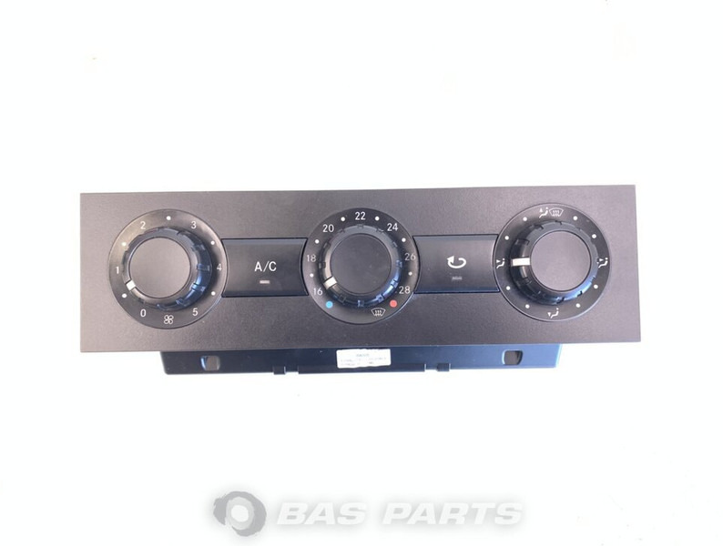 Mercedes-Benz - Dashboard for Truck: picture 1 Mercedes-Benz - Dashboard for Truck: picture 1