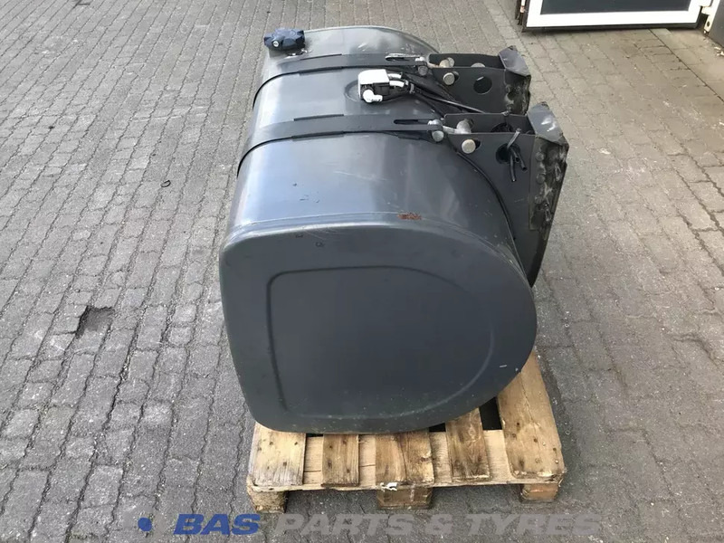 Renault Brandstoftank Renault 405 Liter G0000117 - Fuel tank for Truck: picture 2 Renault Brandstoftank Renault 405 Liter G0000117 - Fuel tank for Truck: picture 2