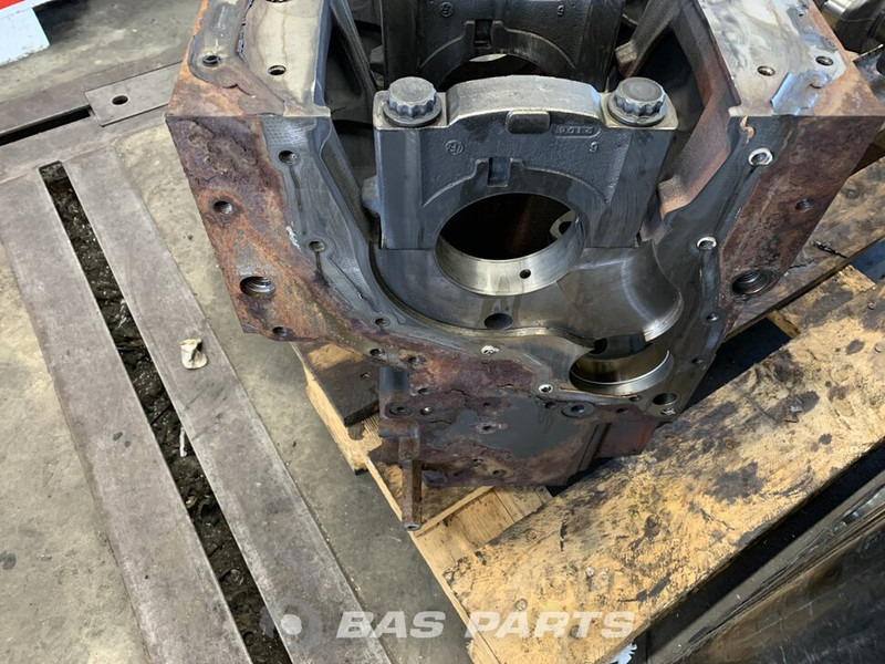 Renault Cilinderblok Renault 7423204882 - Cylinder block for Truck: picture 4 Renault Cilinderblok Renault 7423204882 - Cylinder block for Truck: picture 4