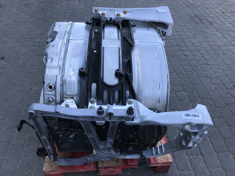 Renault T-Serie Evolution - Muffler for Truck: picture 2 Renault T-Serie Evolution - Muffler for Truck: picture 2