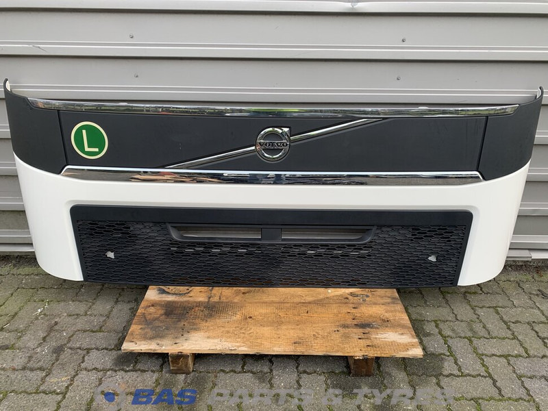 Volvo FH4 Frontklep Volvo 82219161 - Grill for Truck: picture 1 Volvo FH4 Frontklep Volvo 82219161 - Grill for Truck: picture 1