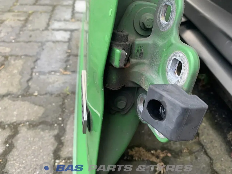Volvo FH4 - Door and parts for Truck: picture 3 Volvo FH4 - Door and parts for Truck: picture 3