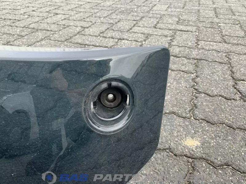 Volvo FH4 Zonneklep Volvo Globetrotter L2H2 82131055 - Sun visor for Truck: picture 5 Volvo FH4 Zonneklep Volvo Globetrotter L2H2 82131055 - Sun visor for Truck: picture 5