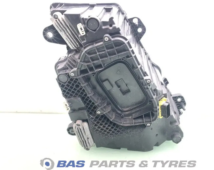 Volvo FH4B Koplamp Links 23752672 - Headlight for Truck: picture 3 Volvo FH4B Koplamp Links 23752672 - Headlight for Truck: picture 3