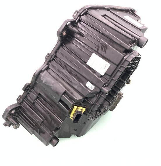 Volvo FH4B Koplamp Rechts 23752671 - Headlight for Truck: picture 2 Volvo FH4B Koplamp Rechts 23752671 - Headlight for Truck: picture 2