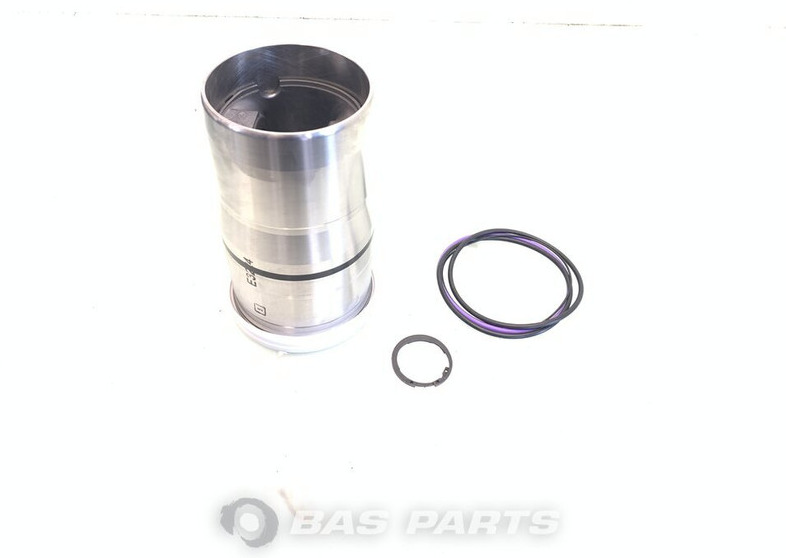 Volvo - Engine and parts for Truck: picture 1 Volvo - Engine and parts for Truck: picture 1