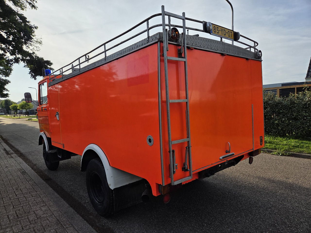 Mercedes-Benz LP 811 brandweerwagen - Fire truck: picture 4 Mercedes-Benz LP 811 brandweerwagen - Fire truck: picture 4