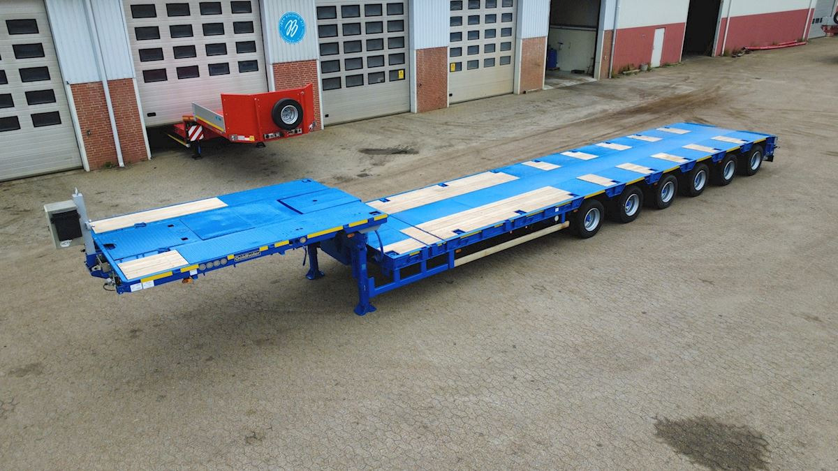 Goldhofer STZ-L 6 - Low loader semi-trailer: picture 1 Goldhofer STZ-L 6 - Low loader semi-trailer: picture 1