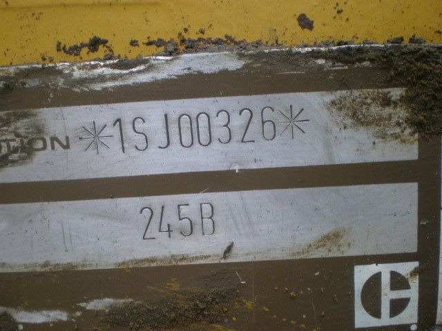 CATERPILLAR 245B S/N: 1SJ00326 - Crawler excavator: picture 1 CATERPILLAR 245B S/N: 1SJ00326 - Crawler excavator: picture 1