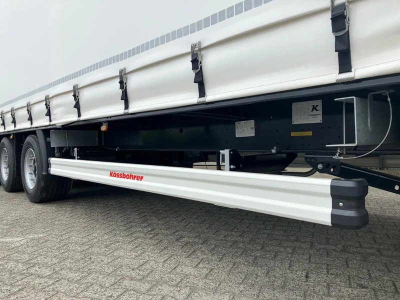 Kässbohrer SCS M / 90 - 12 / 27 MEGA Schuifzeilen met hefdak en 2 liftassen - Curtainsider semi-trailer: picture 5 Kässbohrer SCS M / 90 - 12 / 27 MEGA Schuifzeilen met hefdak en 2 liftassen - Curtainsider semi-trailer: picture 5