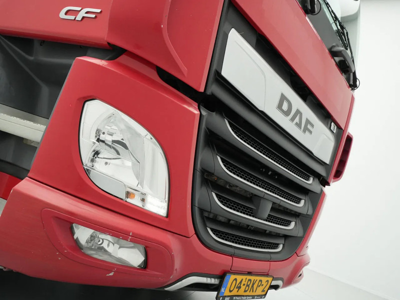 Tractor unit DAF CF 410: picture 11