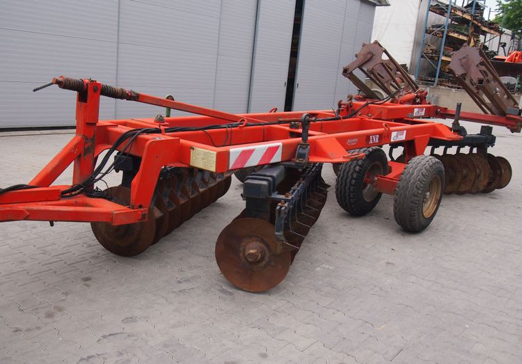 Brona talerzowa GREGOIRE-BESSON talerzówka 3,5m  Brona talerzowa 3,5m z wałem - Disc harrow: picture 2 Brona talerzowa GREGOIRE-BESSON talerzówka 3,5m  Brona talerzowa 3,5m z wałem - Disc harrow: picture 2