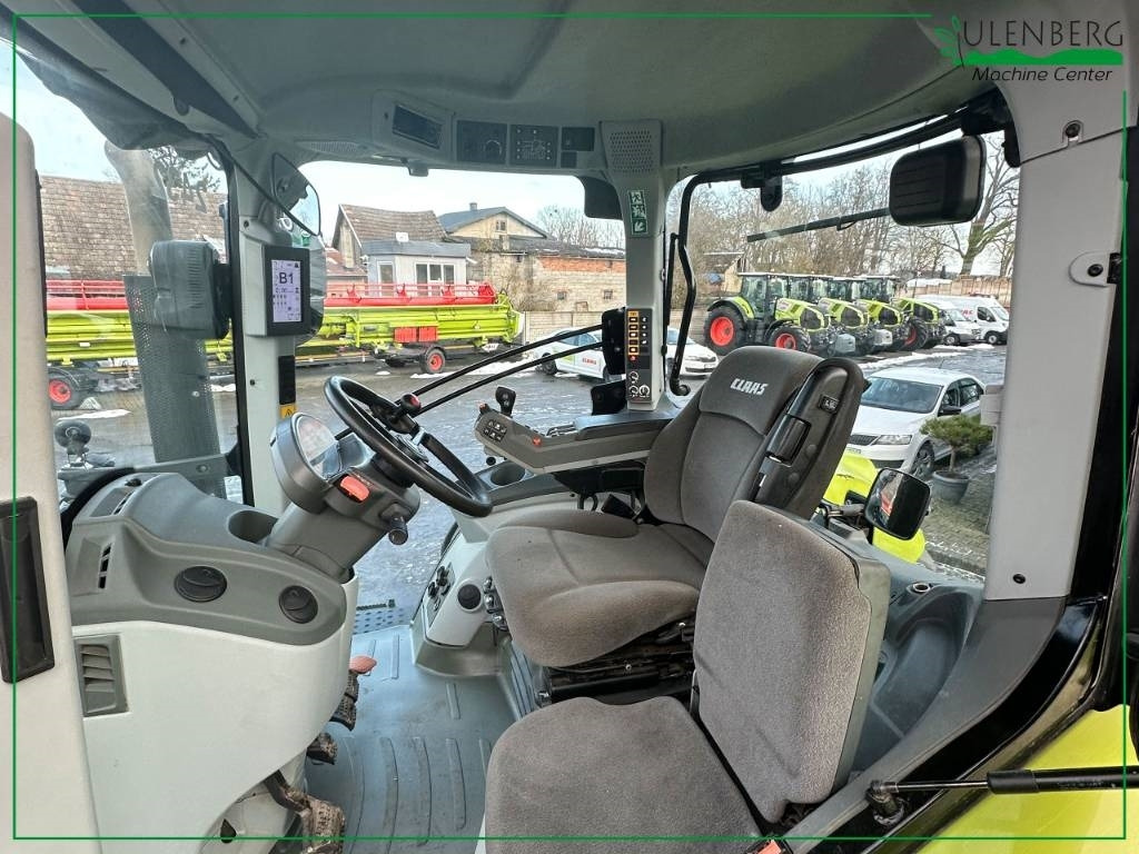 Farm tractor Claas Axion 850: picture 11