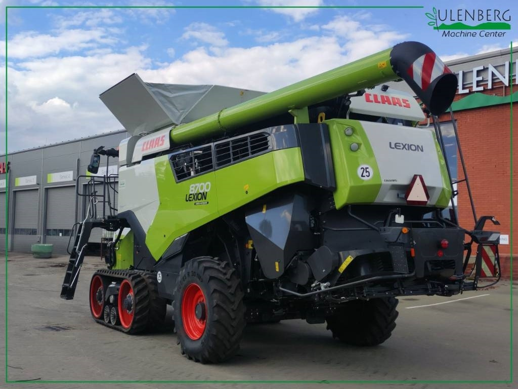 Lease a Claas Lexion 8700 TT  Claas Lexion 8700 TT: picture 9