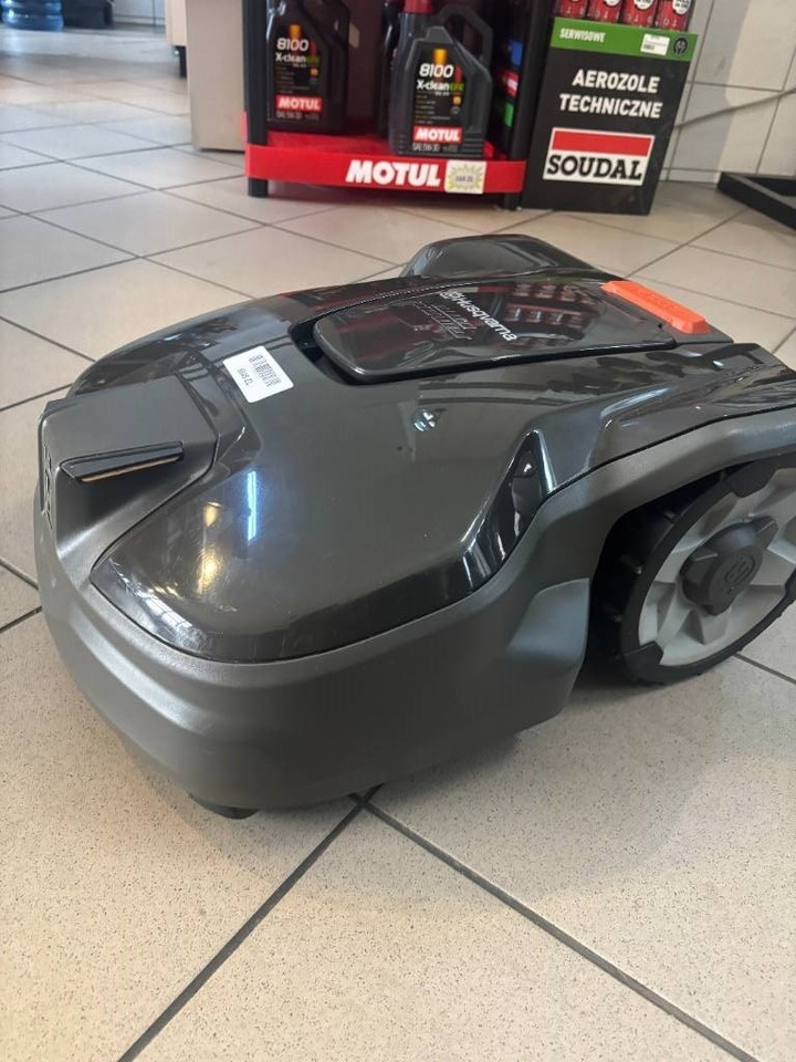 Husqvarna Automower 310 - Garden mower: picture 1 Husqvarna Automower 310 - Garden mower: picture 1