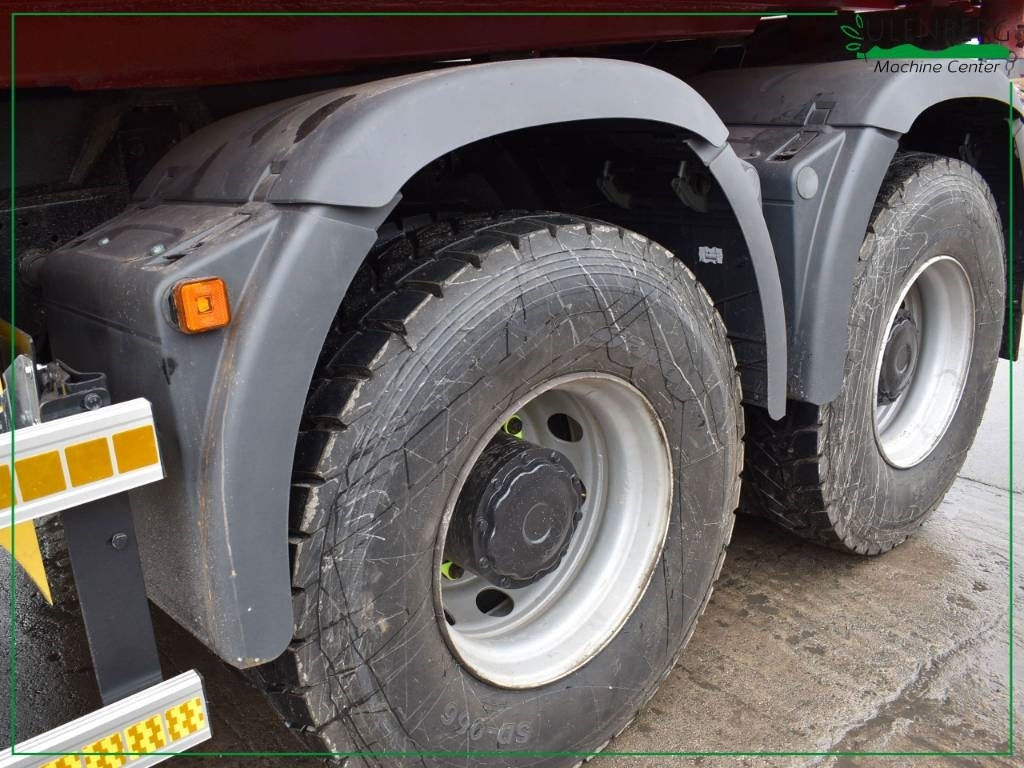 Lease a MAN TGS 41.440 8X8 BB  MAN TGS 41.440 8X8 BB: picture 13