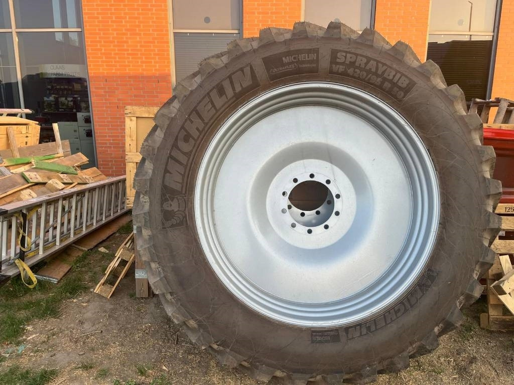 Michelin FELGA Z OPONĄ VF 420/95R50 CFO 179D/175E SPRAYBIB  - Tire for Agricultural machinery: picture 2 Michelin FELGA Z OPONĄ VF 420/95R50 CFO 179D/175E SPRAYBIB  - Tire for Agricultural machinery: picture 2