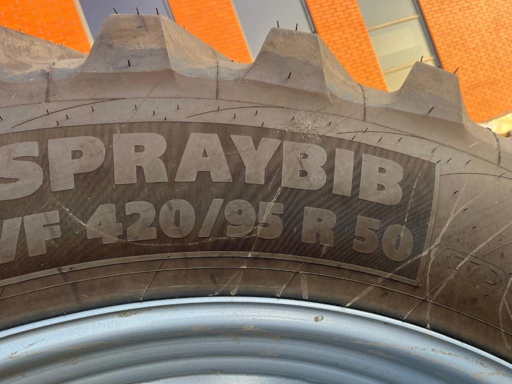 Michelin FELGA Z OPONĄ VF 420/95R50 CFO 179D/175E SPRAYBIB  - Tire for Agricultural machinery: picture 3 Michelin FELGA Z OPONĄ VF 420/95R50 CFO 179D/175E SPRAYBIB  - Tire for Agricultural machinery: picture 3