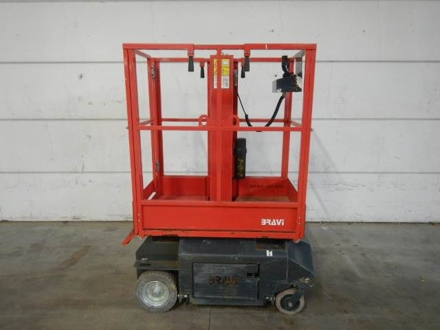 Bravi Lui Mini HD  - Vertical mast lift: picture 1 Bravi Lui Mini HD  - Vertical mast lift: picture 1