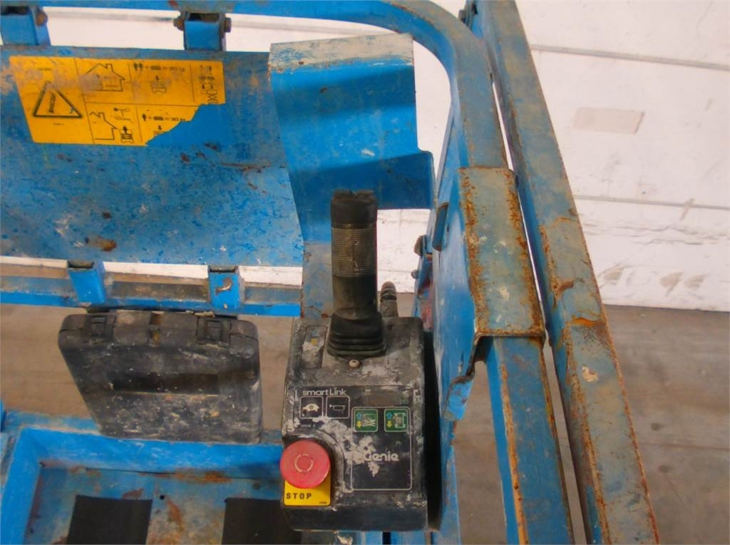 Scissor lift Genie GS2032: picture 9