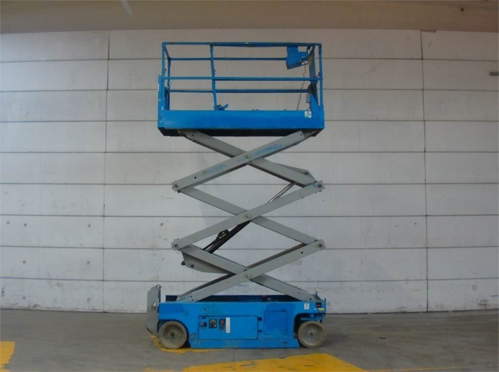 Scissor lift Genie GS2032: picture 6