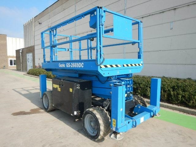 Genie GS2669DC - Scissor lift: picture 3 Genie GS2669DC - Scissor lift: picture 3
